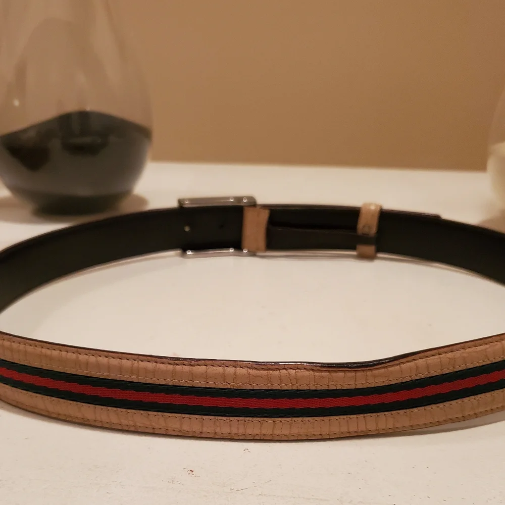 Gucci Leather & Canvas Belt ๐ Host Pick - Picture 5 of 12